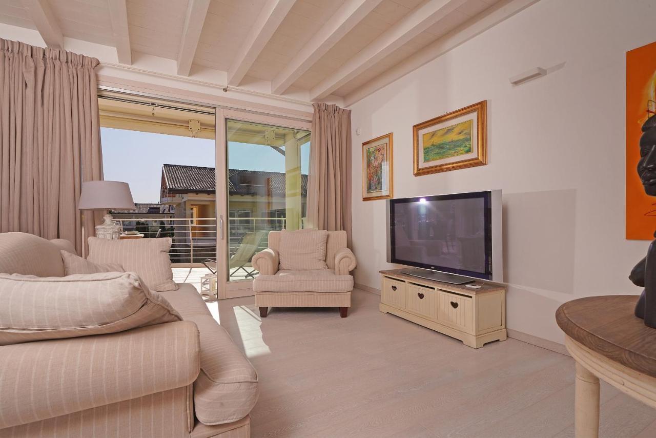 Resort Caesar C4 Sirmione - Gardagate Exteriör bild