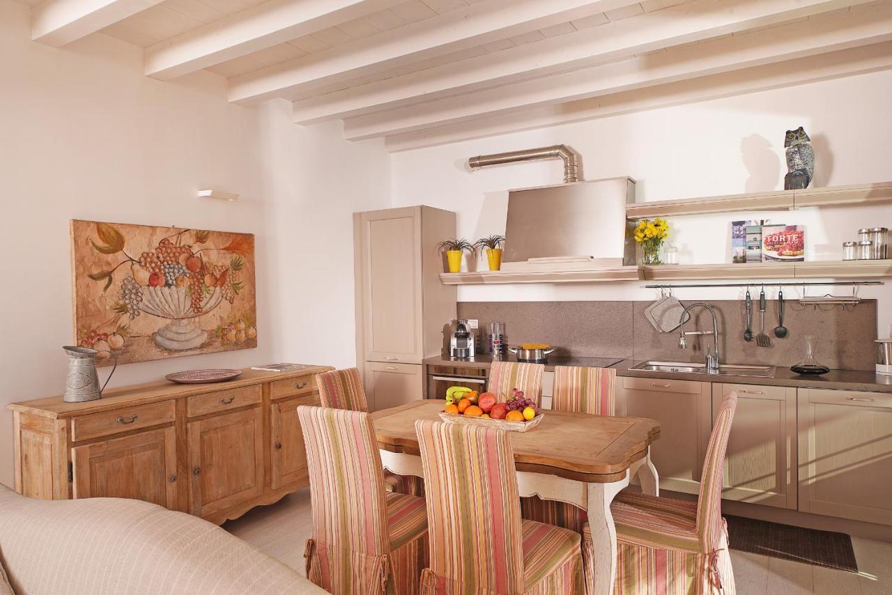Resort Caesar C4 Sirmione - Gardagate Exteriör bild