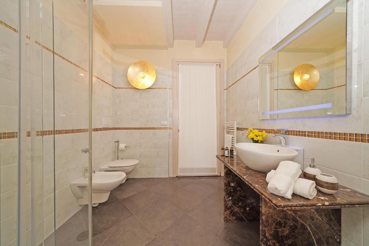 Resort Caesar C4 Sirmione - Gardagate Exteriör bild
