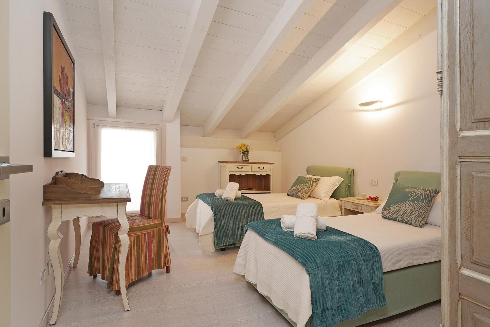 Resort Caesar C4 Sirmione - Gardagate Exteriör bild