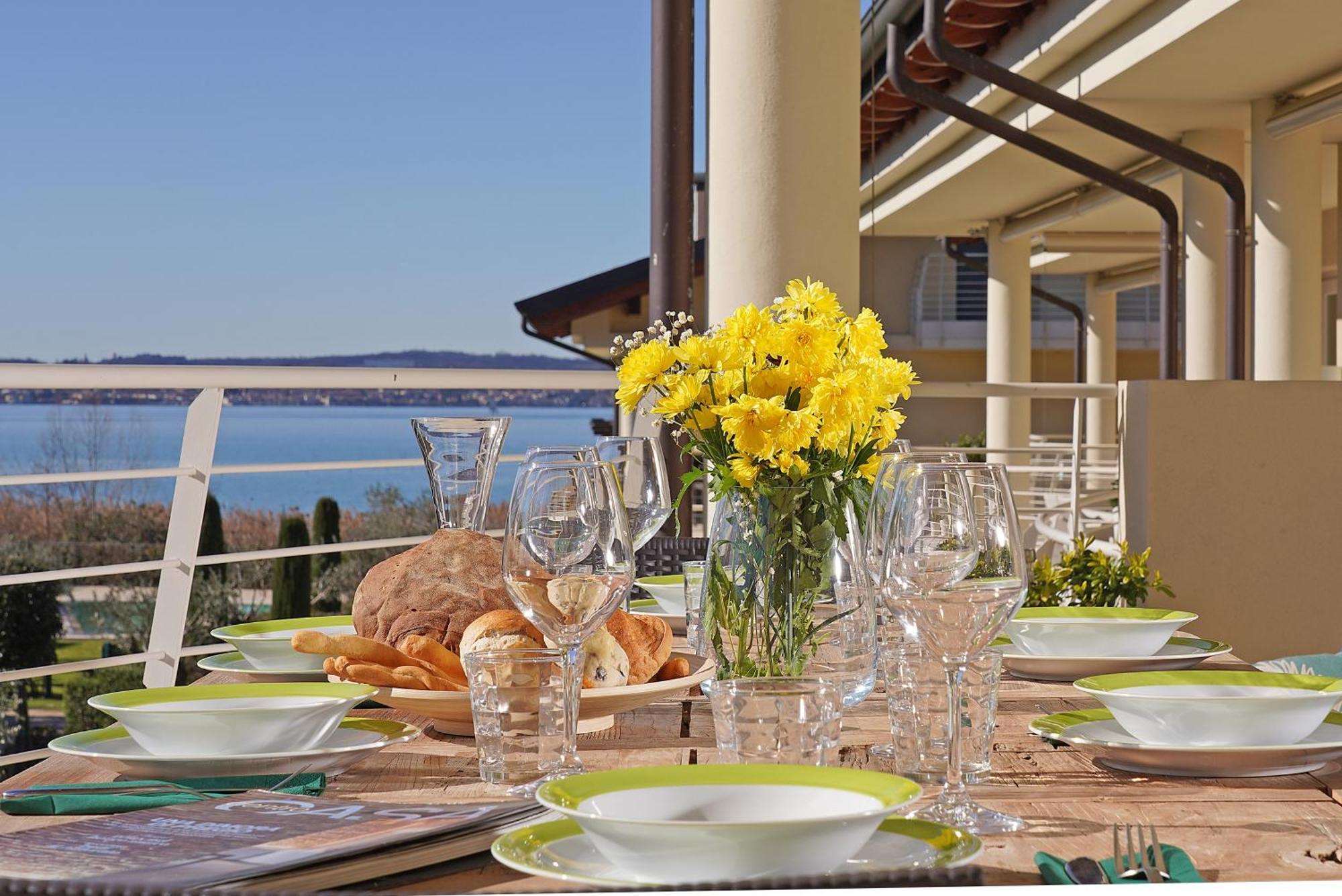 Resort Caesar C4 Sirmione - Gardagate Exteriör bild